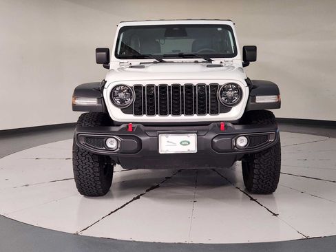 Used 2026 Jeep Wrangler Unlimited Rubicon AWD/4WD image 9