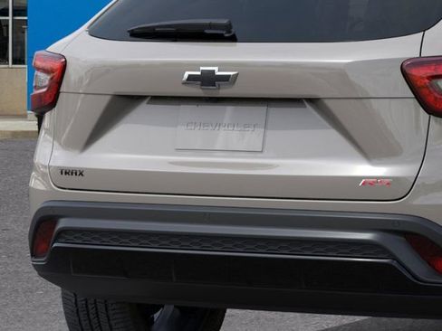 New 2026 Chevrolet Trax RS w/ Driver Confidence Package image 14