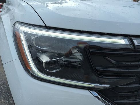 New 2026 Volkswagen Atlas SEL Premium R-Line image 18