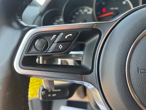 Used 2016 Porsche Cayenne Diesel image 25