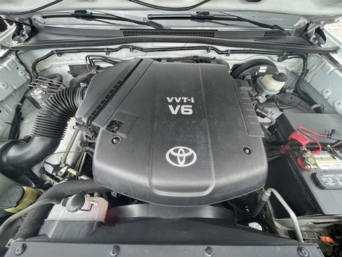 Used 2009 Toyota Tacoma PreRunner RWD image 6