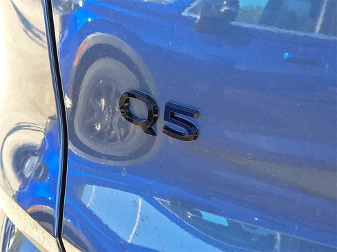 New 2025 Audi Q5 Premium Plus image 5