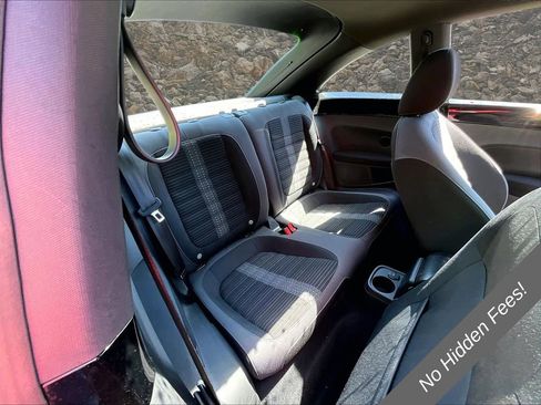 Used 2012 Volkswagen Beetle 2.0T FWD image 24
