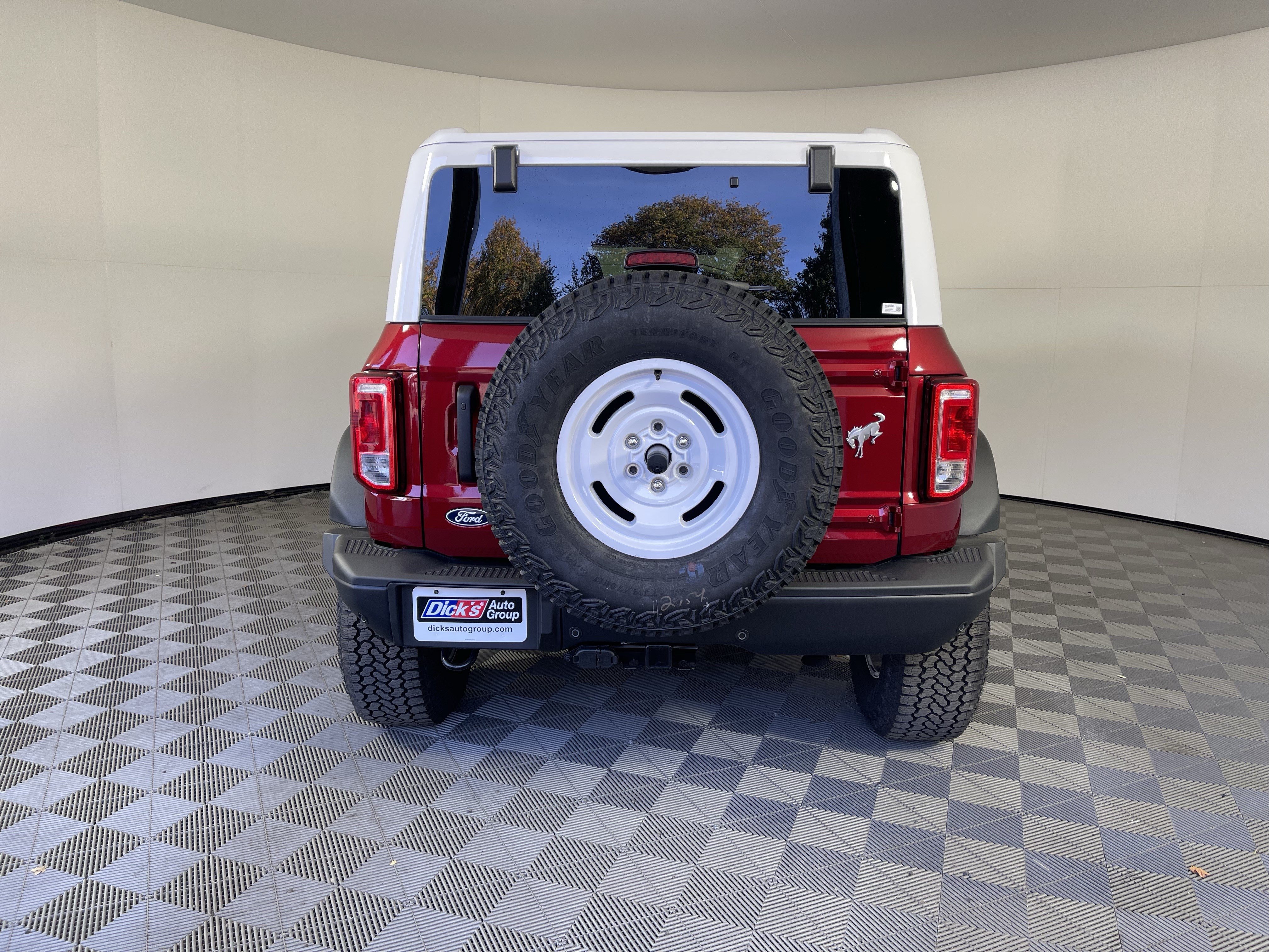 New 2026 Ford Bronco Heritage Edition AWD/4WD image 4