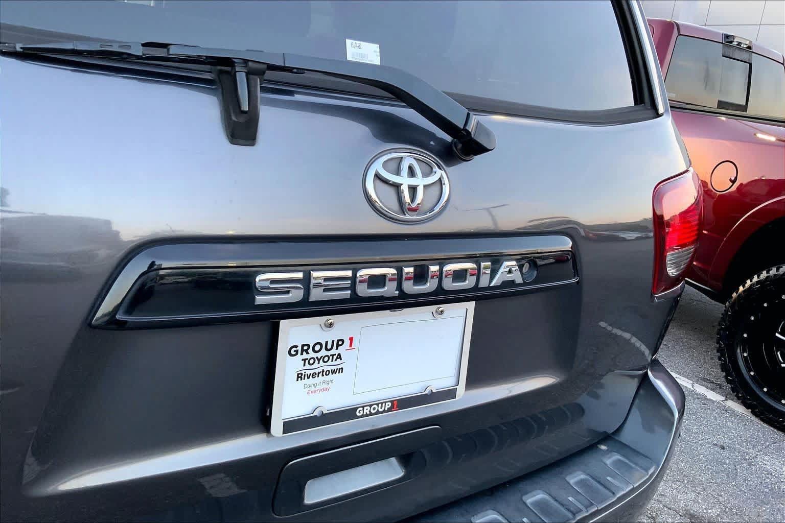 Used 2019 Toyota Sequoia TRD Sport w/ TRD Sport Premium Package AWD/4WD image 28