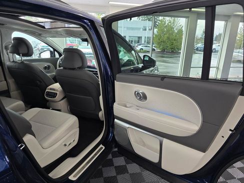 New 2026 Hyundai Ioniq 9 Calligraphy AWD/4WD image 38