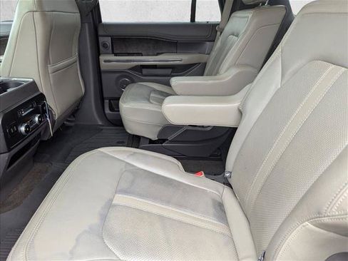 Used 2019 Ford Expedition Limited w/ Equipment Group 301A RWD image 26