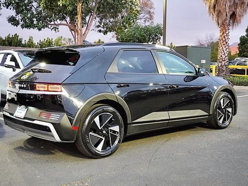 Used 2025 Hyundai Ioniq 5 SEL image 8