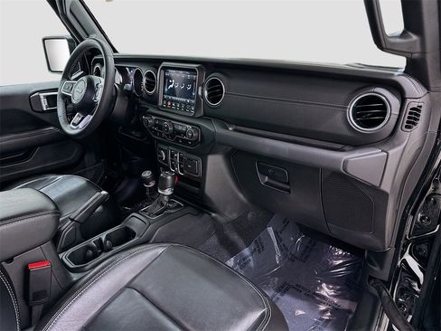 Used 2023 Jeep Wrangler Sahara w/ LED Lighting Group image 28