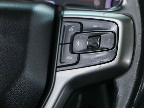 Used 2019 Chevrolet Silverado 1500 LTZ w/ LTZ Premium Package AWD/4WD image 15