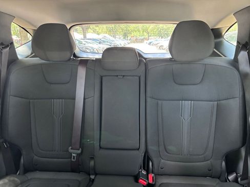 Used 2025 Hyundai Tucson SEL FWD image 39