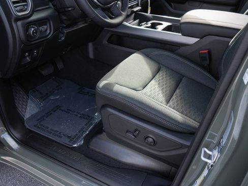 New 2026 RAM 1500 Big Horn AWD/4WD image 17