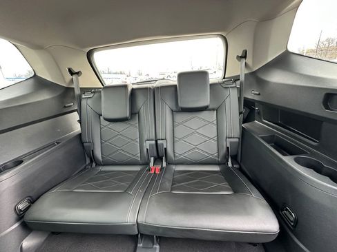 Used 2024 Volkswagen Atlas SE w/ Panoramic Sunroof Package image 20