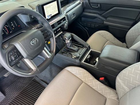 New 2025 Toyota Tacoma SR5 image 11