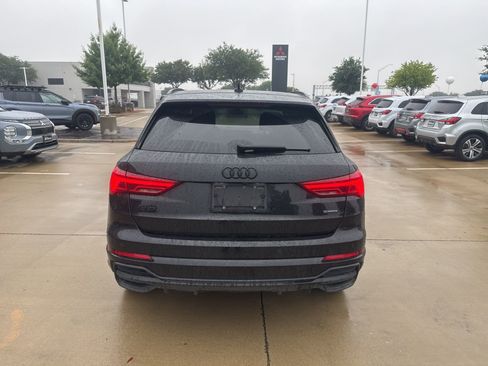 Used 2023 Audi Q3 2.0T Premium Plus w/ Premium Plus Package image 4