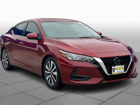 Used 2021 Nissan Sentra SV w/ SV Premium Package image 2