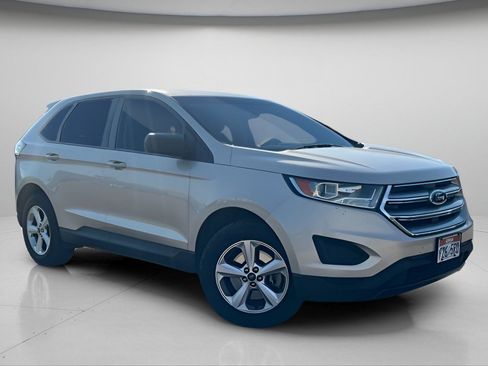 Used 2017 Ford Edge SE w/ Cargo Accessory Package AWD/4WD image 2