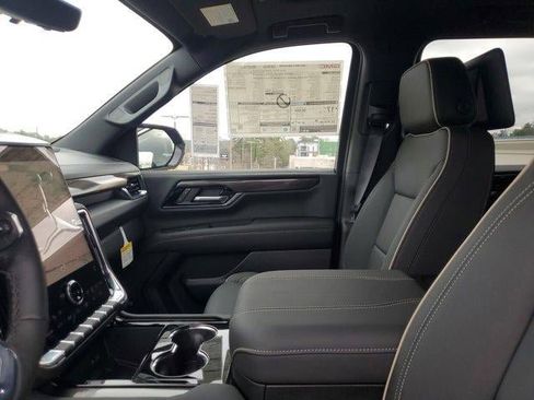 New 2026 GMC Yukon XL Elevation w/ Elevation Premium Package image 20