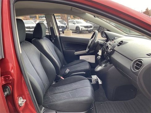 Used 2014 MAZDA MAZDA2 Sport image 26
