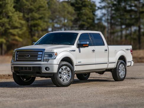 Used 2014 Ford F150 Platinum image 1