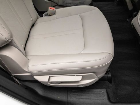 Used 2023 Kia Sorento SX image 31