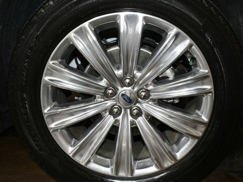 Used 2020 Ford Explorer Limited w/ Class III Trailer Tow Package image 67