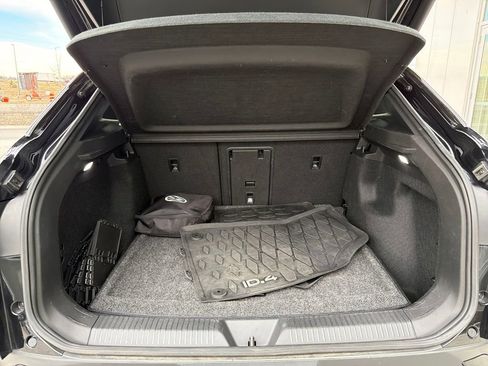 Certified 2023 Volkswagen ID.4 Pro S Plus image 26