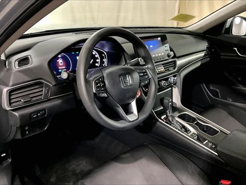 Used 2019 Honda Accord LX image 18
