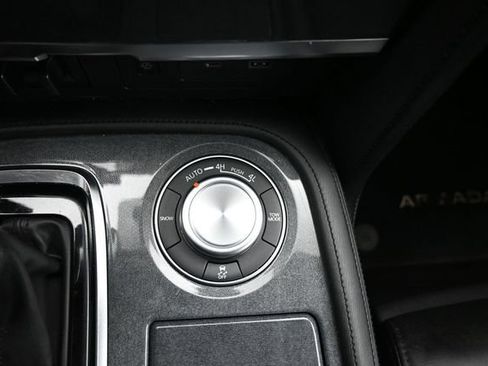 Used 2023 Nissan Armada SV w/ Cargo Package AWD/4WD image 10