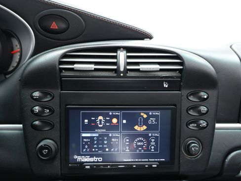 Used 2005 Porsche 911 Turbo image 30