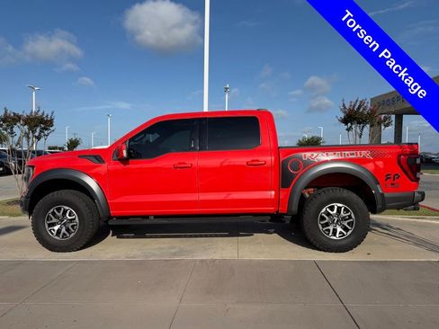 Used 2022 Ford F150 Raptor w/ Equipment Group 801A High AWD/4WD image 9