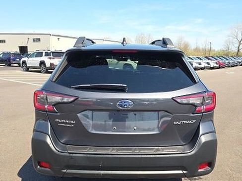 Certified 2024 Subaru Outback Premium image 5