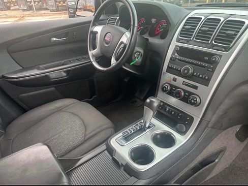 Used 2012 GMC Acadia SLE image 12