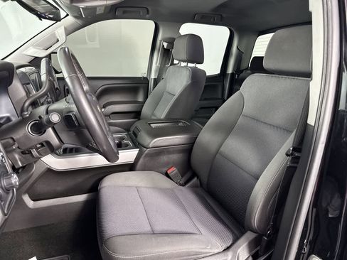 Used 2018 Chevrolet Silverado 1500 LT w/ All Star Edition image 13