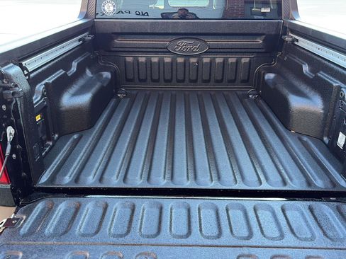 New 2026 Ford Maverick Lariat w/ Black Appearance Package image 28