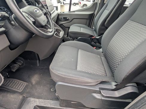 Used 2023 Ford Transit 350 XLT image 8