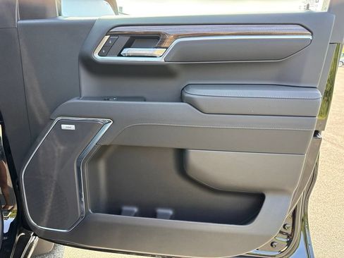 New 2026 Chevrolet Silverado 1500 RST w/ RST All Star Premium Package AWD/4WD image 9