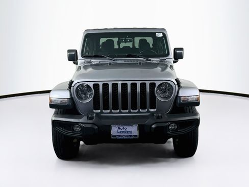 Used 2020 Jeep Gladiator Sport w/ Quick Order Package 24S AWD/4WD image 2