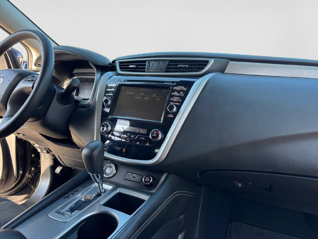 Used 2020 Nissan Murano S w/ Technology Package FWD image 48