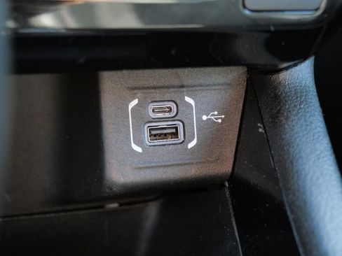 Used 2025 Jeep Compass Trailhawk AWD/4WD image 30