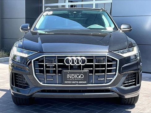 Used 2023 Audi Q8 Premium Plus w/ Premium Plus Package AWD/4WD image 2