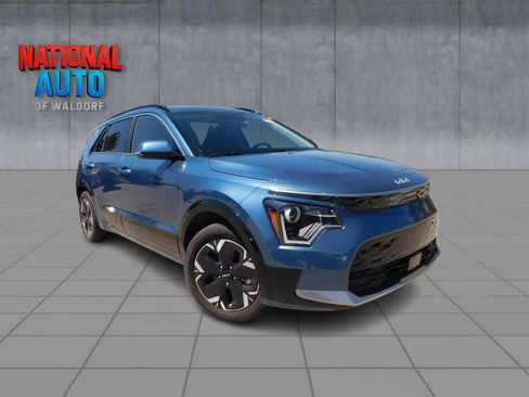 Used 2023 Kia Niro Wind FWD image 1