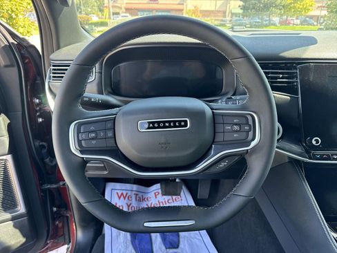 New 2024 Jeep Wagoneer Base w/ Premium Group I image 21