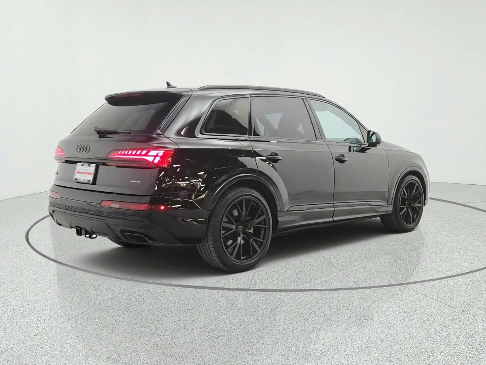 Used 2025 Audi Q7 3.0T Prestige AWD/4WD image 5