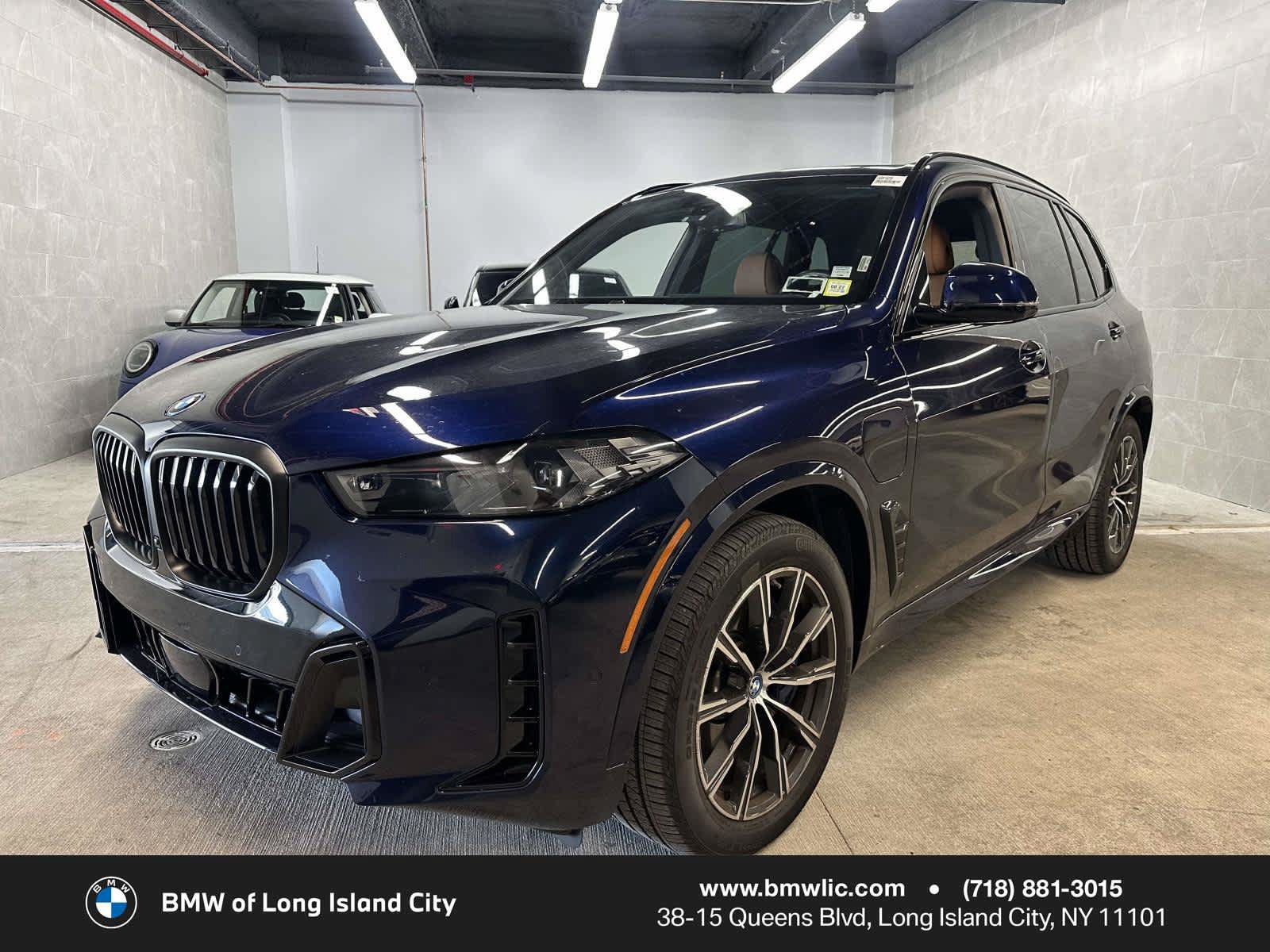 Used 2024 BMW X5 xDrive50e w/ M Sport Package AWD/4WD image 1