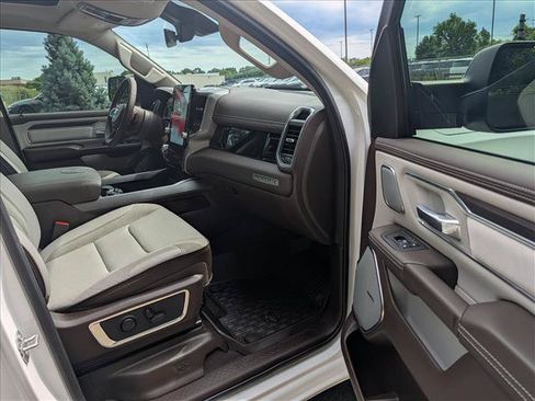 Used 2026 RAM 1500 Laramie AWD/4WD image 13