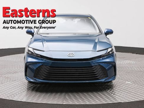 Used 2025 Toyota Camry LE FWD image 2