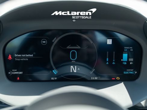 Used 2026 McLaren Artura RWD image 15
