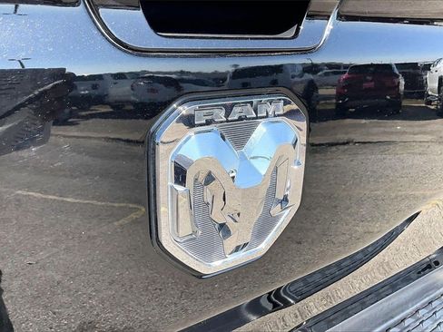 Used 2023 RAM 1500 Laramie image 27