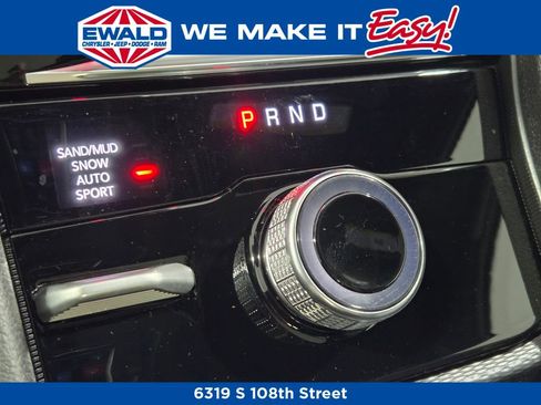 New 2025 Jeep Grand Cherokee Limited image 7